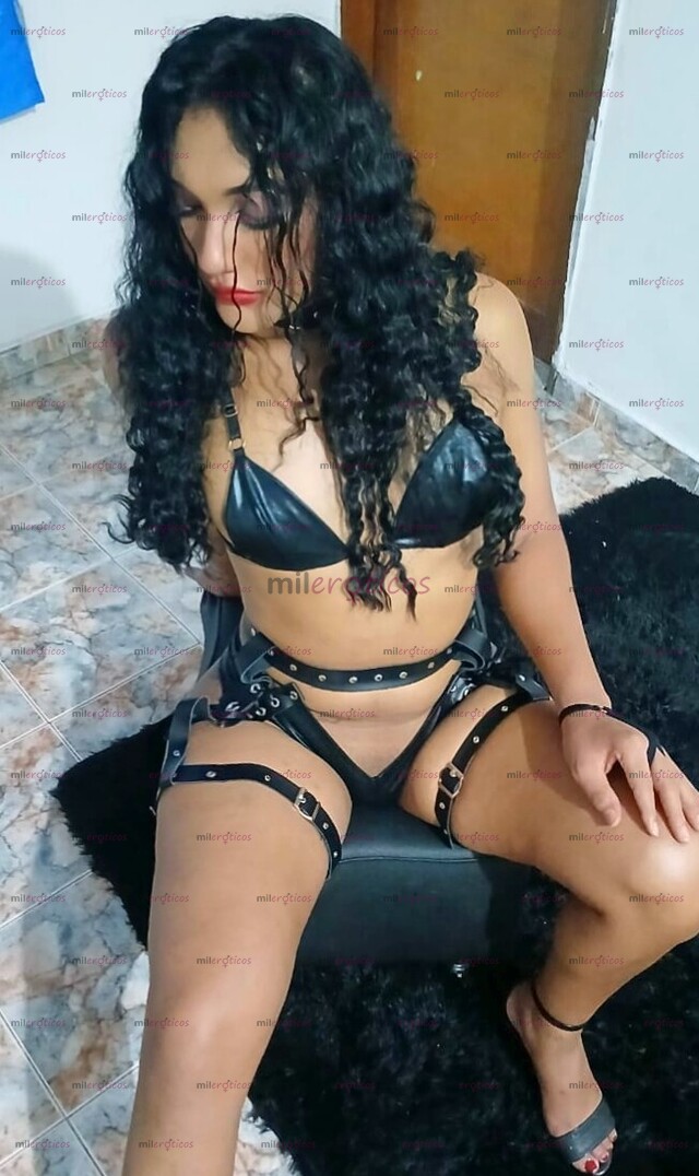 FOTOS DE CRESPA EXPLOSIVA Y CALIENTE CON GANAS DE PLACER INTENSO VEN Y PRUEBA MI CALIDAD
