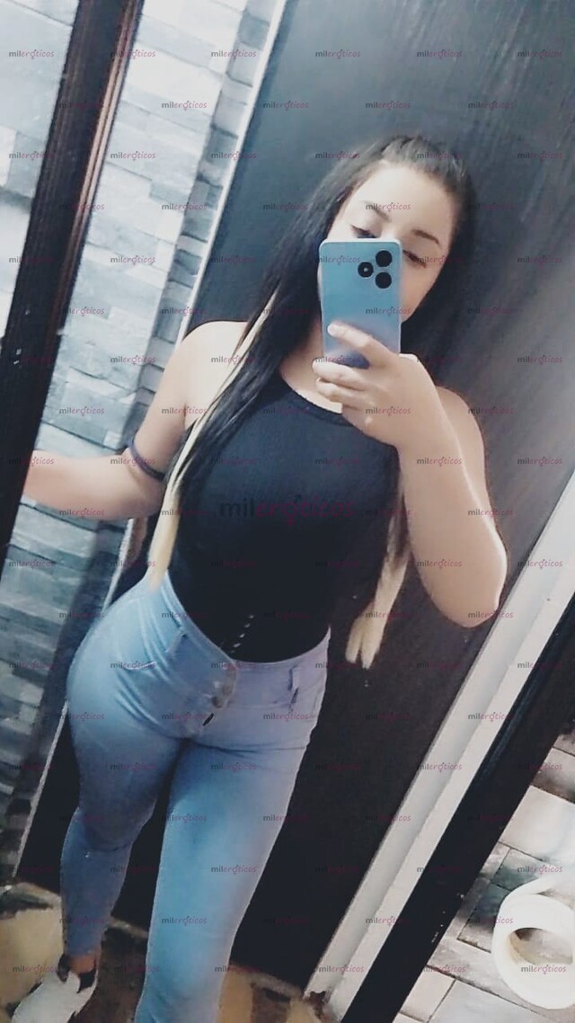 FOTOS DE SOY UNA CHAVITA DE CULO FORMIDABLE TE GARANTIZO QUE TE FACINARA TENERME Y SENTI