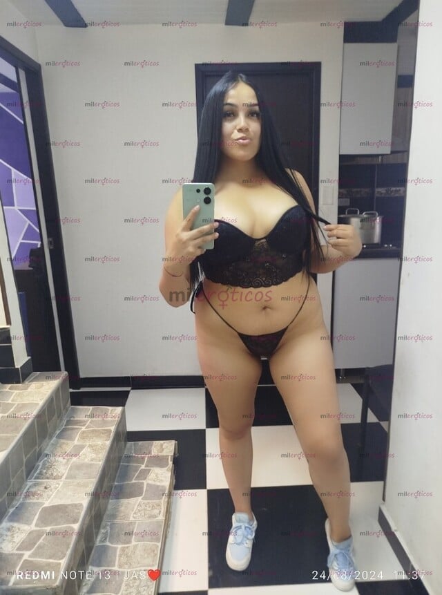 FOTOS DE PROMO JUGUETONA QUE TE HARA SUBIR AL CIELO JULIANA