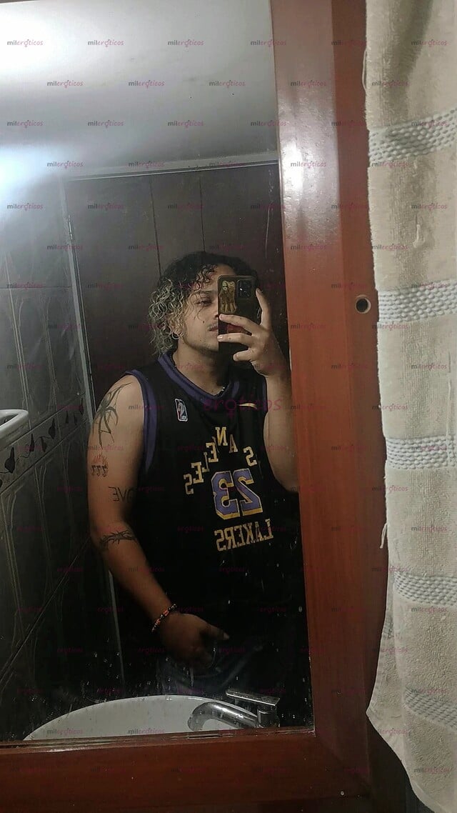 FOTOS DE MI NOMBRE ES JOB UN CHICO DE 21 AÑOS DE BUEN ESTADO FÍSICO SOLO MUJERES
