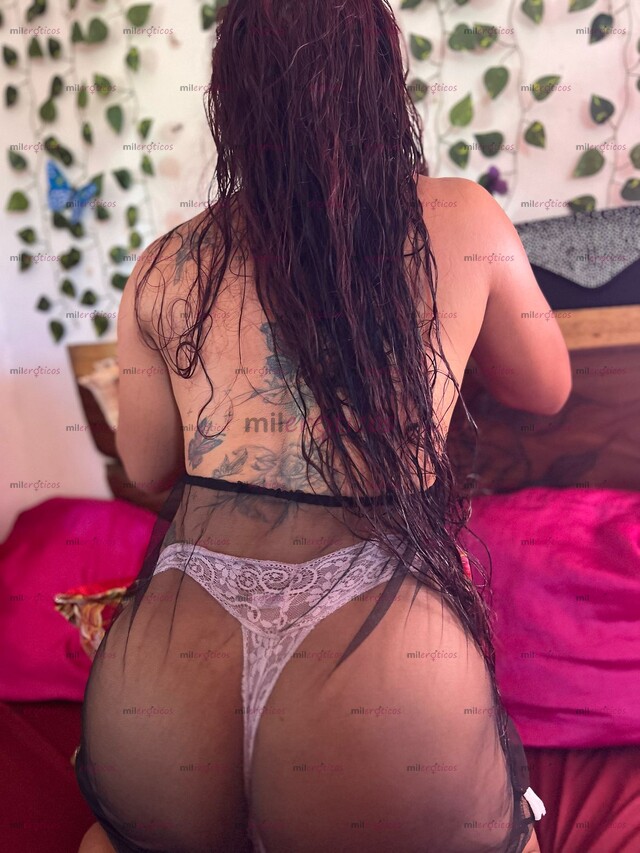 FOTOS DE KARINITA JUGOSA CACHONDA RICA DELGADA CHAPARRITA CON. UNOS TATUAJES DE MARIPOSA