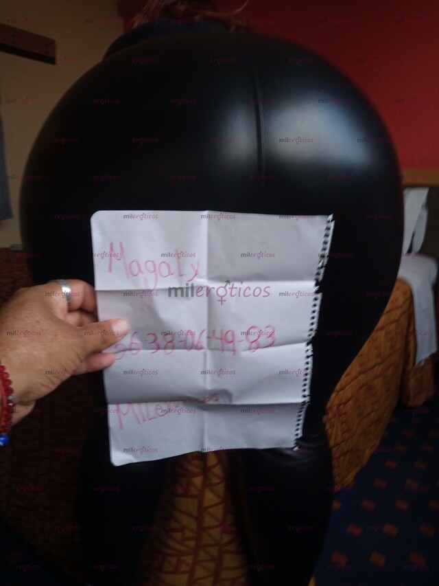 FOTOS DE MAGALY GORDIBUENA CON UN ENORME CULOTE Y UNAS TETOTAS