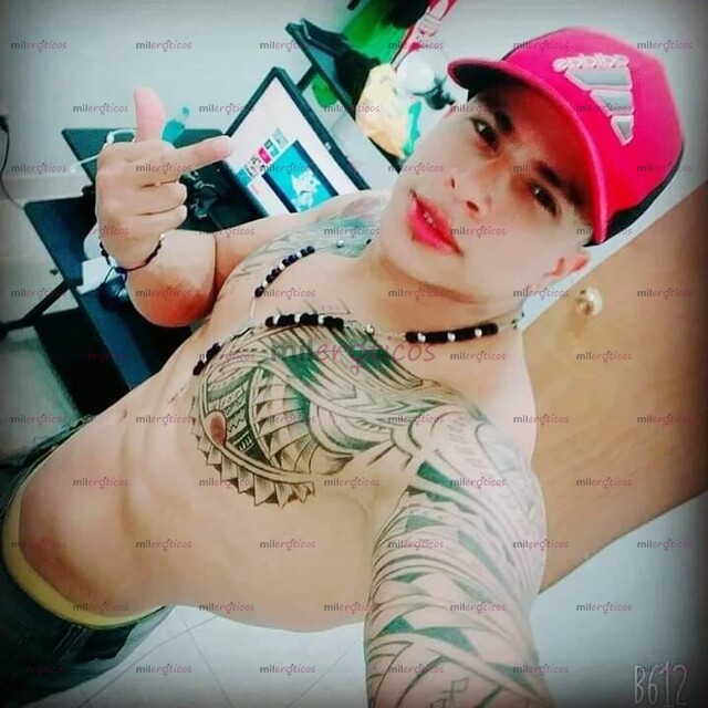 FOTOS DE MACHO SÚPER DESCONPLICADO FULL ACTIVO SÚPER ASEADO DE ALTO NIVEL