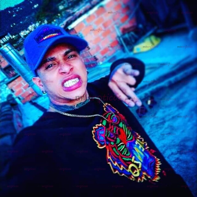 FOTOS DE MACHO SÚPER DESCONPLICADO FULL ACTIVO SÚPER ASEADO DE ALTO NIVEL