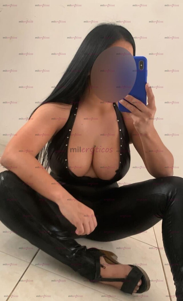 FOTOS DE VANE !! MASAJISTA EN POBLADO !!!SENOS NATURALES LOS MEJORES DE MEDELLÍN