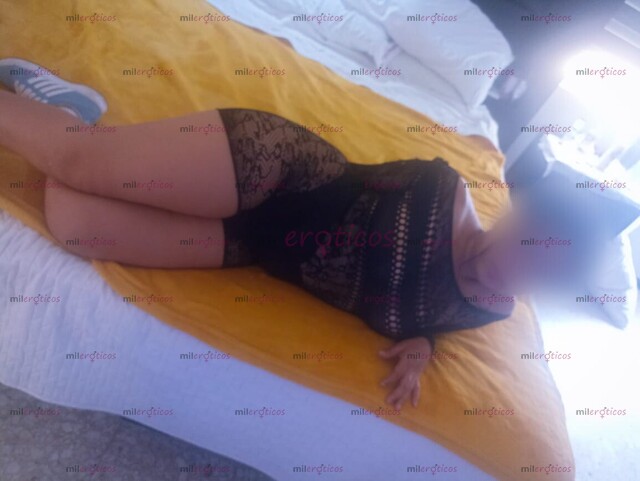 FOTOS DE SALMA COMPLACIENTE DE 20 AÑITOS, ESTRENAME!