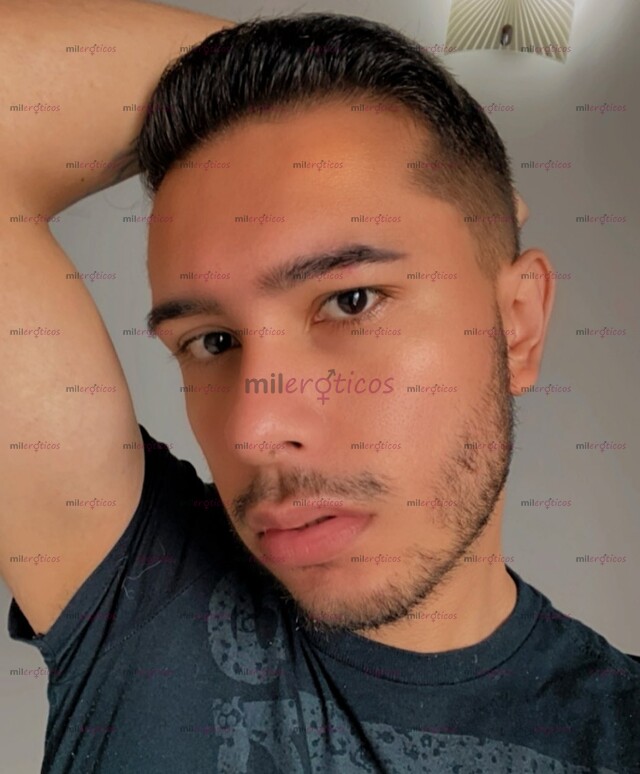 FOTOS DE YA DISPONIBLE NUEVO POLLO TRAGÓN COMPLACIENTE Y SUMISO, BUEN CULO Y VERGA