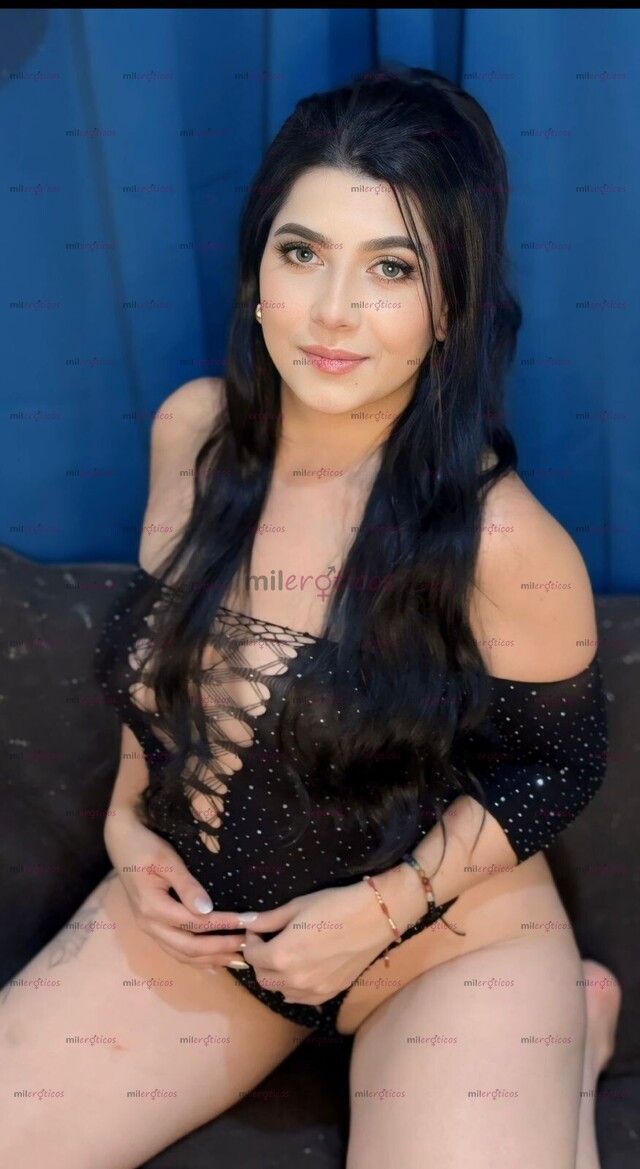 FOTOS DE HERMOSA CHICA PAISA CON UN CUERPO MUY SEXY Y NATURAL