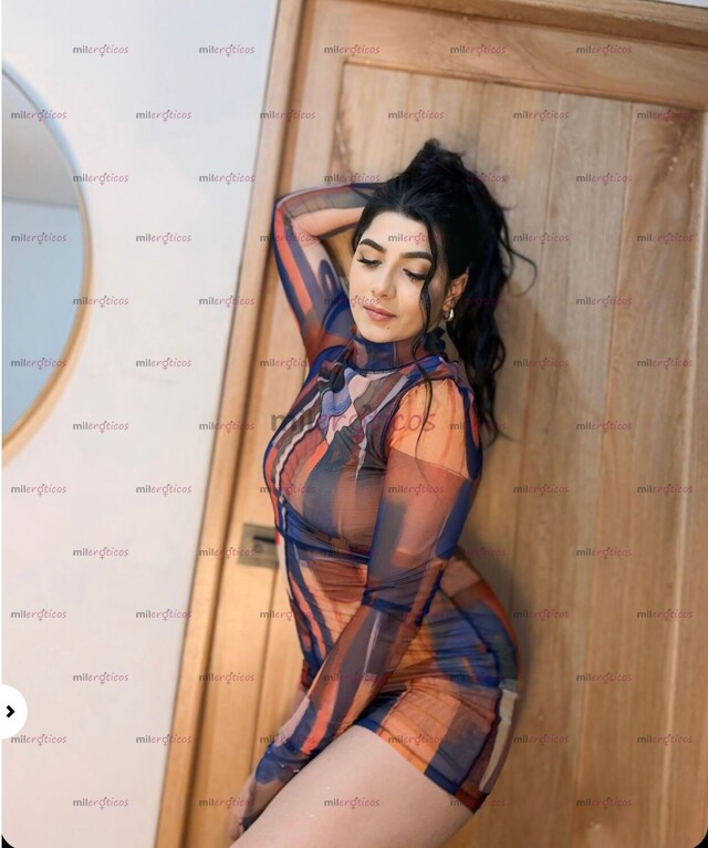 FOTOS DE HERMOSA CHICA PAISA CON UN CUERPO MUY SEXY Y NATURAL
