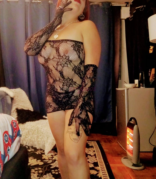 Carinito mi nombre esmartina soy una sexy chica recien llegada a tu ciudad muy entregada y completamente disponible las 24 horas para ti en mi lugar p...
