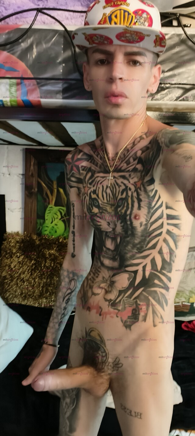 FOTOS DE FLACO VERGON ACTIVO TATUADO MORBOSO FETICHERO