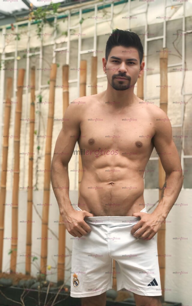 FOTOS DE JOVEN, ATRACTIVO, APASIONADO Y ENCANTADOR