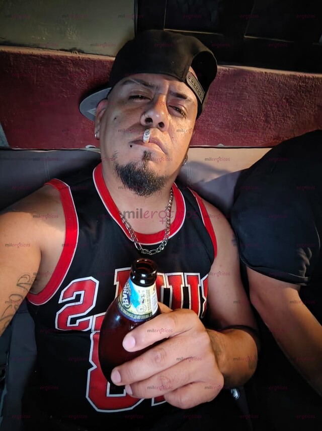 FOTOS DE HOMBRE DE 34 AÑOS OJO SERVICIO SOLO MUJERES