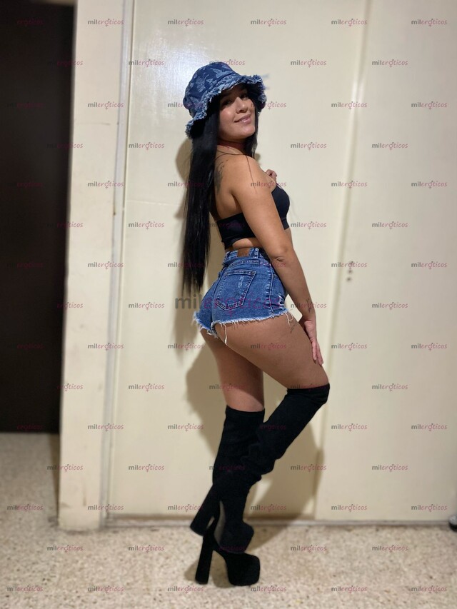 FOTOS DE SOY UNA MORENA PETIT ADICTA AL SEXO COLOMBIANA DE 19 AÑITOS NUEVA EN EL AMBIENTE