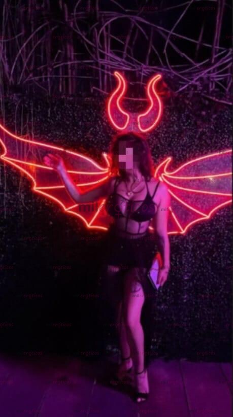 FOTOS DE ESTOY BIEN CACHONDA, LISTA PARA COGER AMOR DISPONIBLE 24 HRS