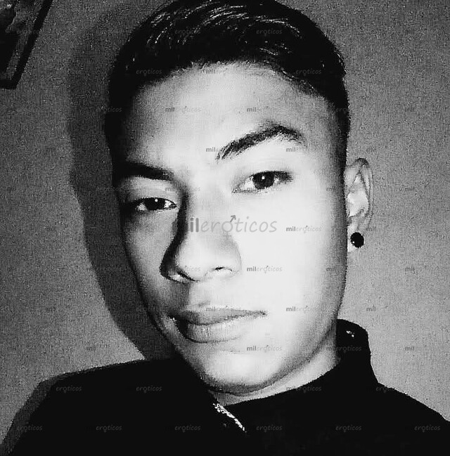 FOTOS DE JOVEN DISPONIBLE PARA PAREJAS O MUJERES SOLAS