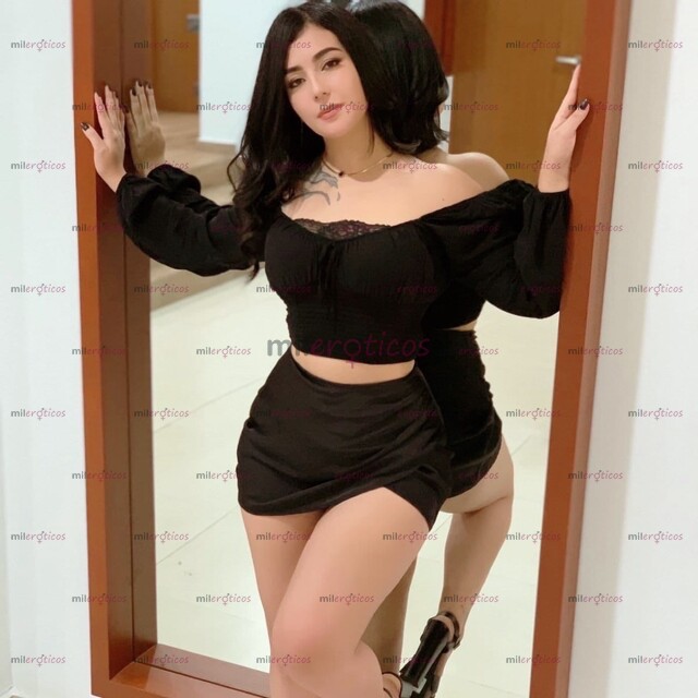 FOTOS DE MODELO COLOMBIANA EXTROVERTIDA DE AMPLIO CRITERIO