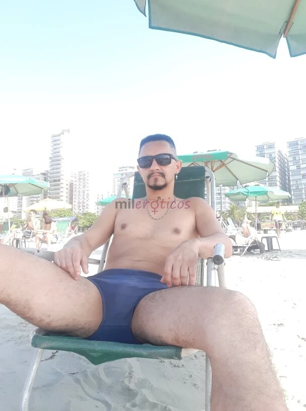 Afim de um sexo gostoso com um homem safado pirocudo e metedor chama ai nao vai se arrepender se esta cansado de garotos enfimum homem maduro companhe...