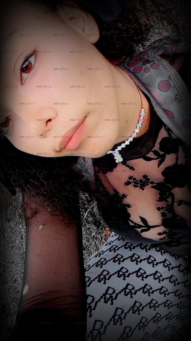 FOTOS DE SOY MORENA OJOS CAFÉ CLARO MEDIO ALTA CABELLO LARGO