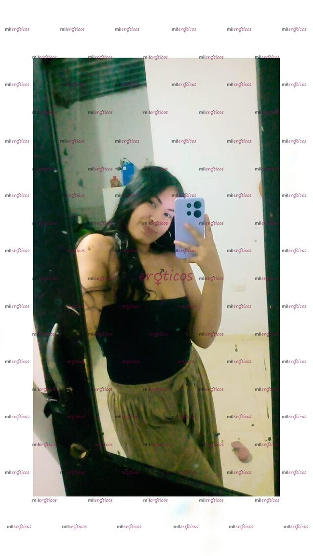 FOTOS DE TETONA CULONA Y MUY ATRACTIVA. ESPERANDO TU LECHITA