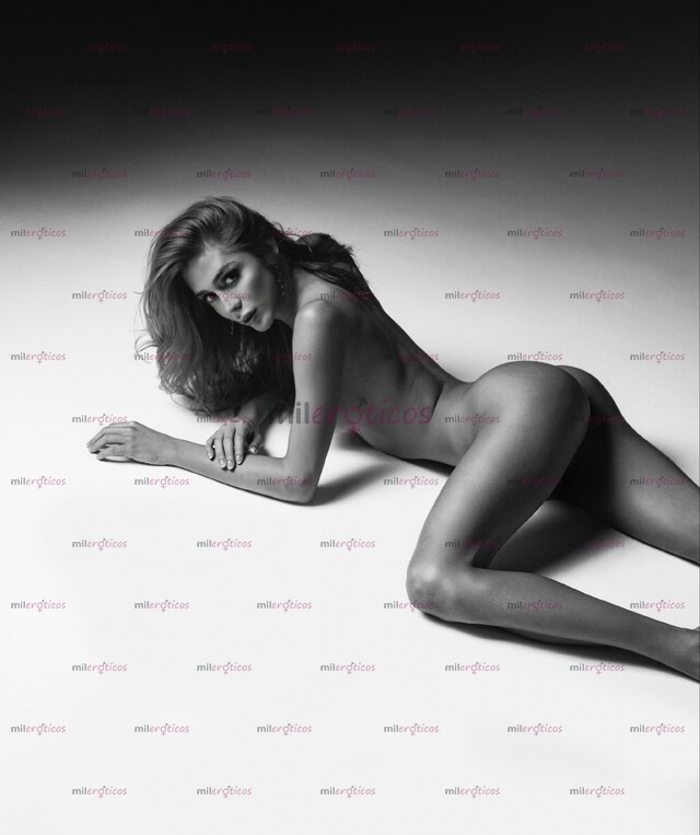 FOTOS DE NINA BEAUTIFUL TRANS MODEL TRAVELING IN TIJUANA FOR FEW DAYS