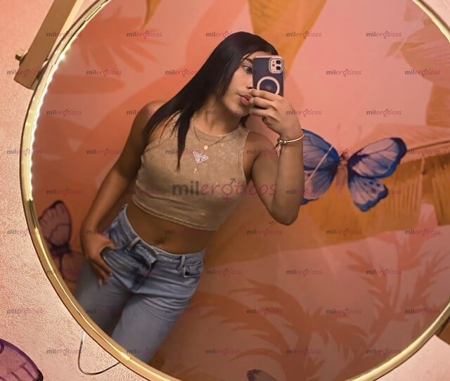 FOTOS DE DE NUEVO EN TU CIUDAD TU POLLITA FAVORITA 19AÑITOS ESTRECHITA Y ARDIENTE