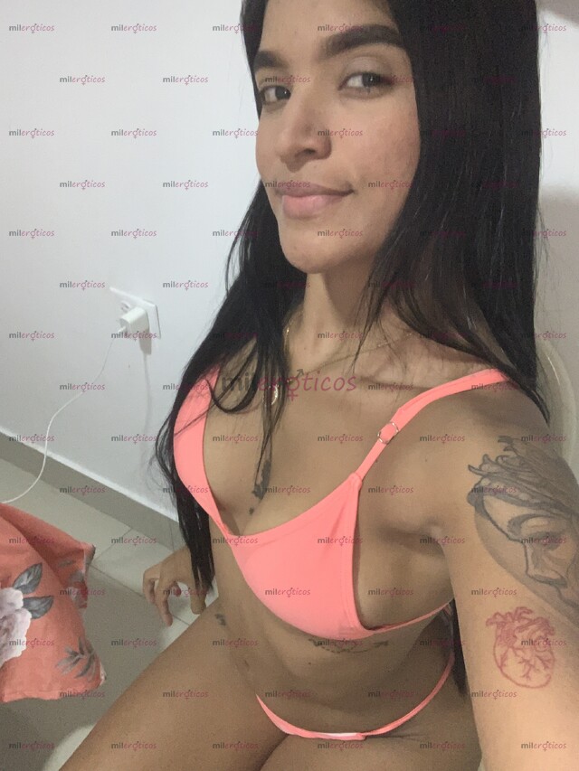 FOTOS DE HOLA SOY ANGELA NIÑA DE 18 AÑOS .VIP. ESTOY DE PASO EN TU CIUDAD