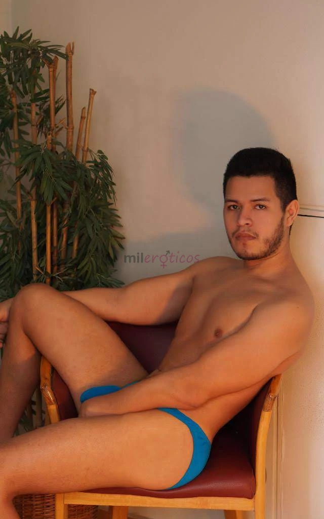 Hola soy marcusdotado y de buen culo mido 1 72 disponible en la ciudad de concepcion con lugar privado soy una persona amable conversador respetuoso a...
