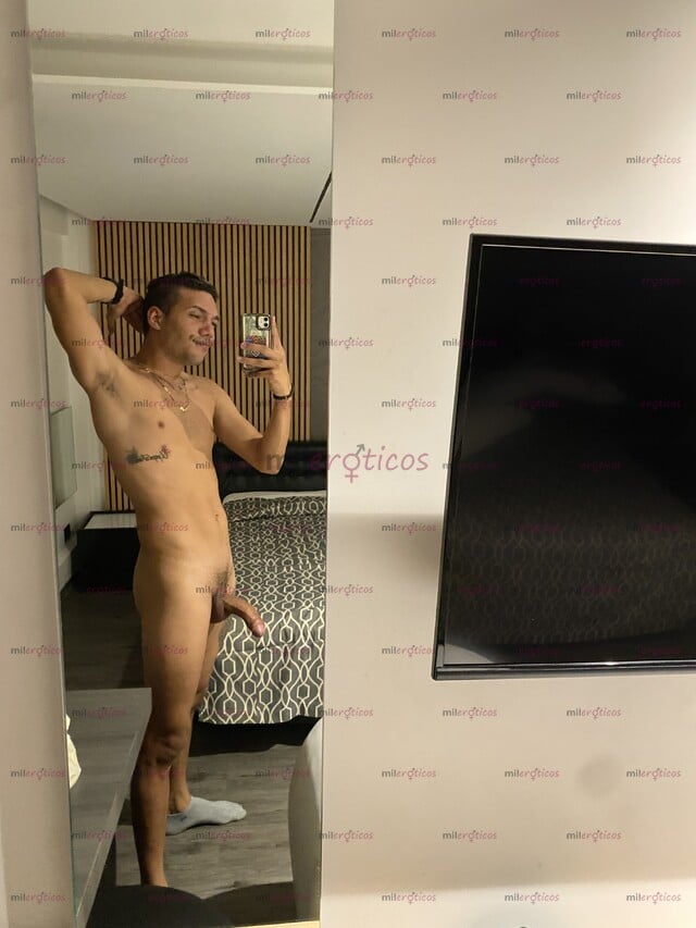 FOTOS DE SOY TU MORENO VERGON DE 22CM PARA COMPLACER TU CULO A FULL VERGA