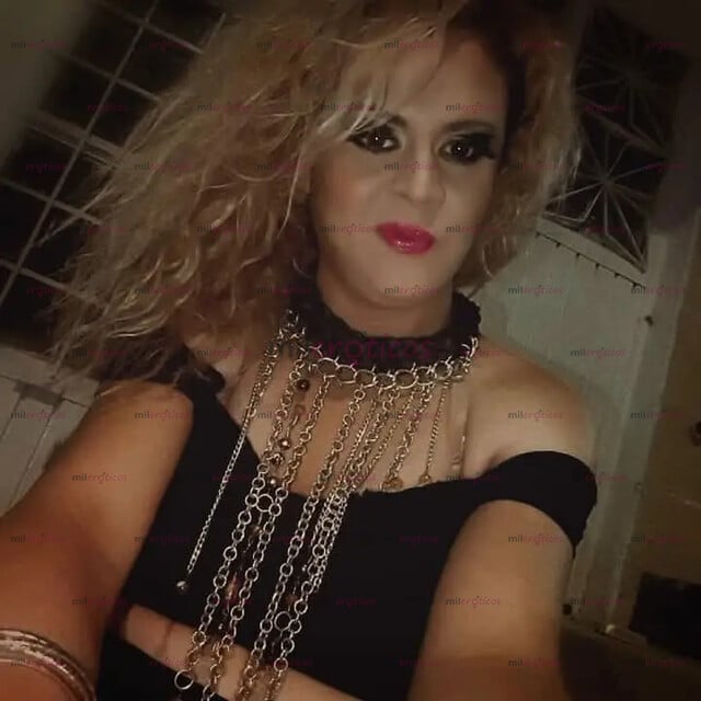 FOTOS DE UNA CHICA TRANS DISPUESTA A CUMPLIR TUS FANTASÍAS