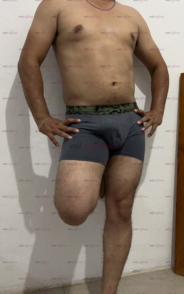 FOTOS DE HOLA SOY BRIAN TREINTON CON BUENA VERGA DISPUESTO A DARTE COMO TÚ QUIERAS