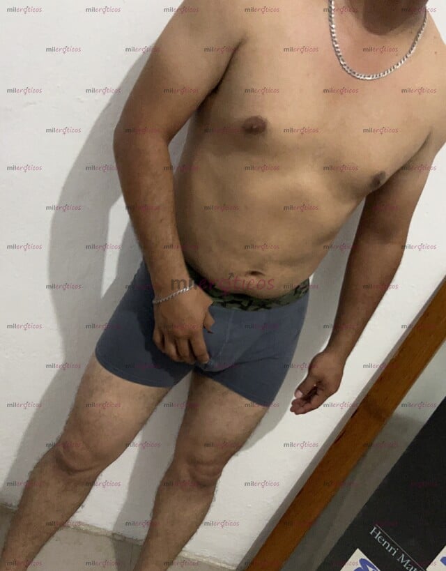 FOTOS DE HOLA SOY BRIAN TREINTON CON BUENA VERGA DISPUESTO A DARTE COMO TÚ QUIERAS
