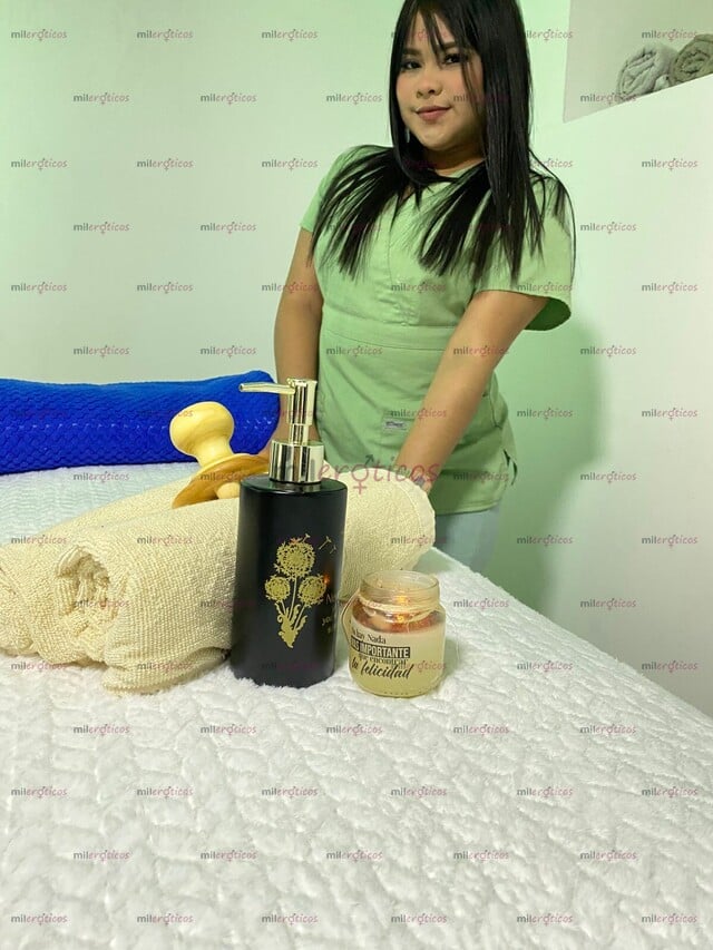 FOTOS DE CHICA MASAJISTA PROFESIONAL AGENDA TU TERAPIA