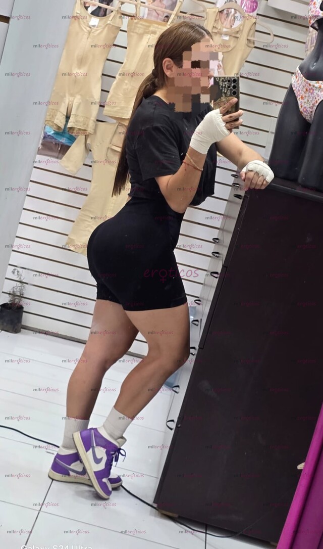 FOTOS DE HOLA PAPI SOY SALLY Y VENGO A HACERTE PASAR EL MOMENTO MÁS DELICIOSO DE TODA TU