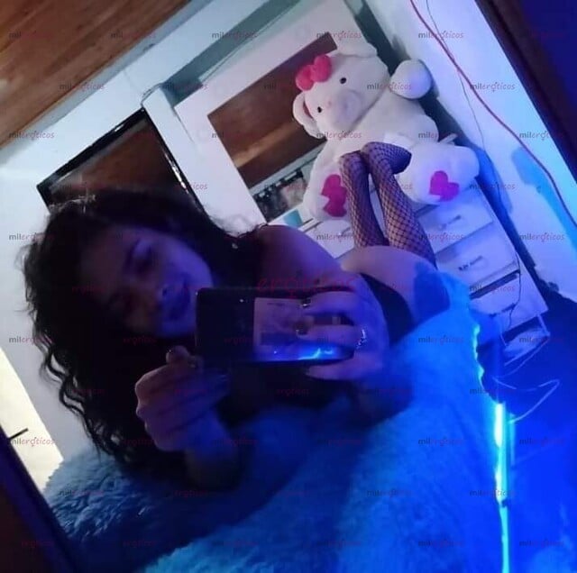 FOTOS DE CHICA DE PUEBLO CON SITIO VERSATIL MUY BIEN DOTADA CON 20 CM DESCOMPLICADA