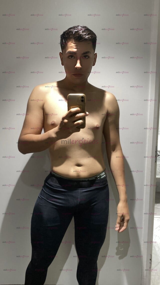 FOTOS DE $$1800 GUAPO JOVENCITO NUEVO CON 21CM DE VERGA LECHOSA AGUANTADOR HOTEL O MOTEL
