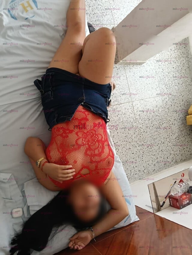 FOTOS DE HERMOSA Y EXQUISITA Y JUGUETONA JOVENCITA PARA QUE LA PASES MUY DELICIOSO