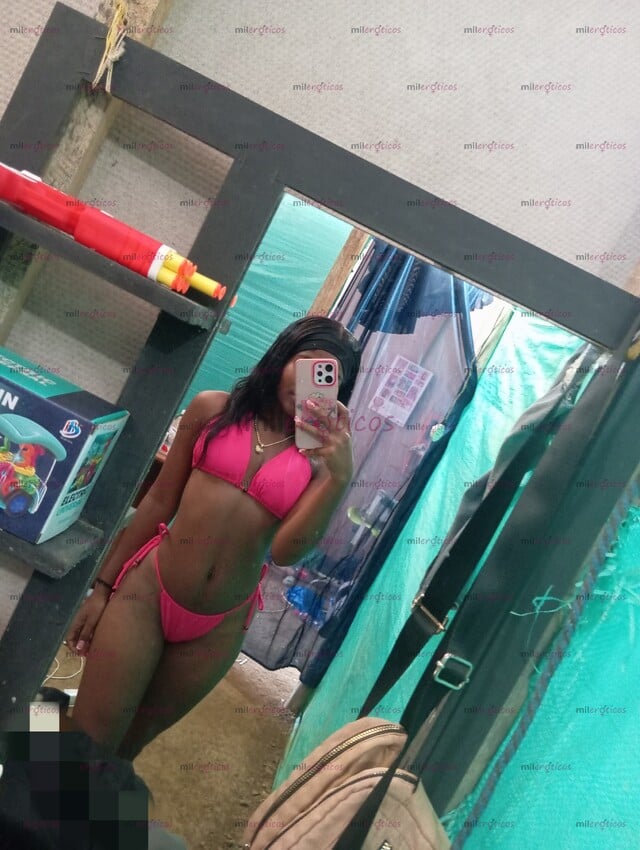 FOTOS DE SOY UNA HERMOSA JOVENCITA DE 18 AÑOS SOY MUY ATRACTIVA