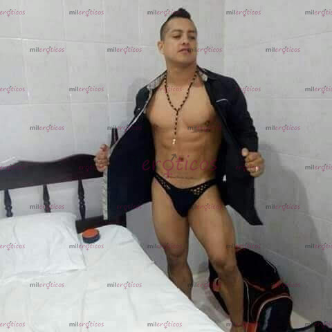 FOTOS DE SOY DYLAN STRIPPER PROFESIONAL SOLO AMBIENTE SWINGER Y MUJERES SOLVENTES..