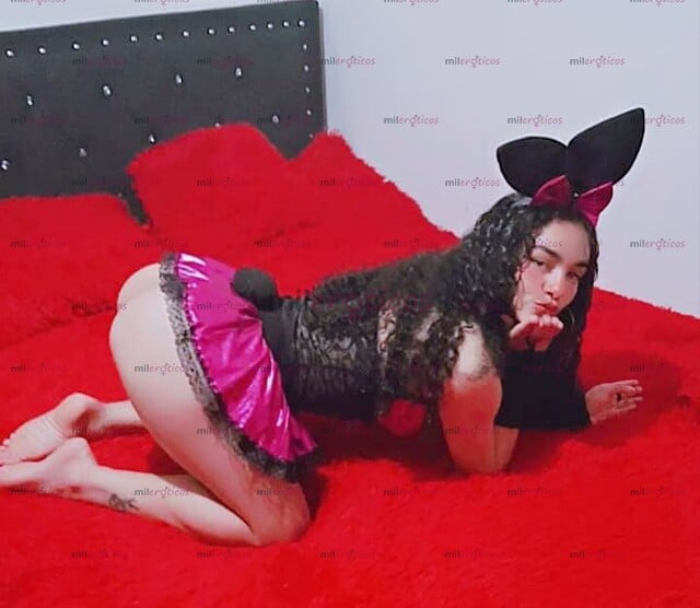 FOTOS DE HERMOSA CRESPA DE 20 AÑOS, MUY COMPLACIENTE Y CON SQUIRT, QUE TE ENLOQUECERA