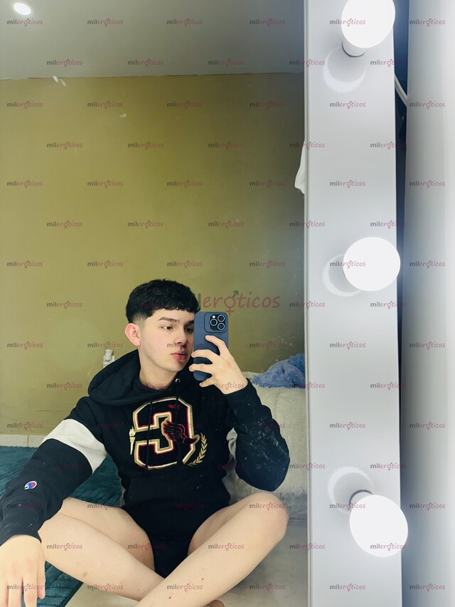 FOTOS DE JOVEN VARONIL DISPONIBLE PARA CUMPLACER TUS FANTASIAS, NUEVO EN EL AMBIENTE