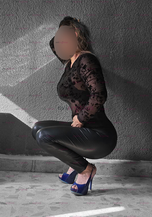 FOTOS DE SENSUAL Y SEXY MASAJISTA PROFESIONAL PLACER GARANTIZADO CON LUGAR