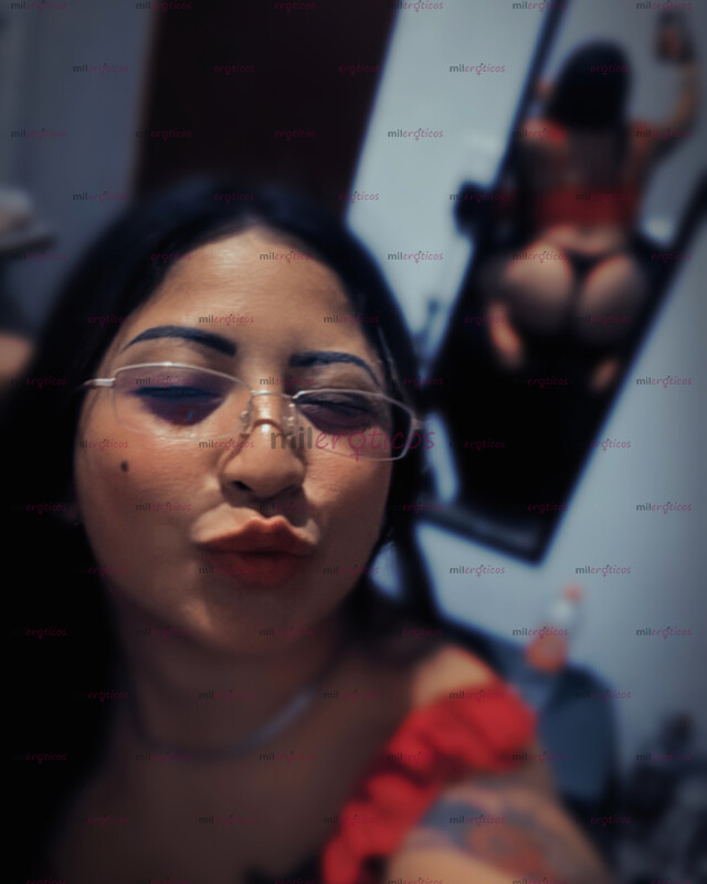 FOTOS DE TU NUEVA ADICCIÓN, CALENTITA Y JUGOSA...