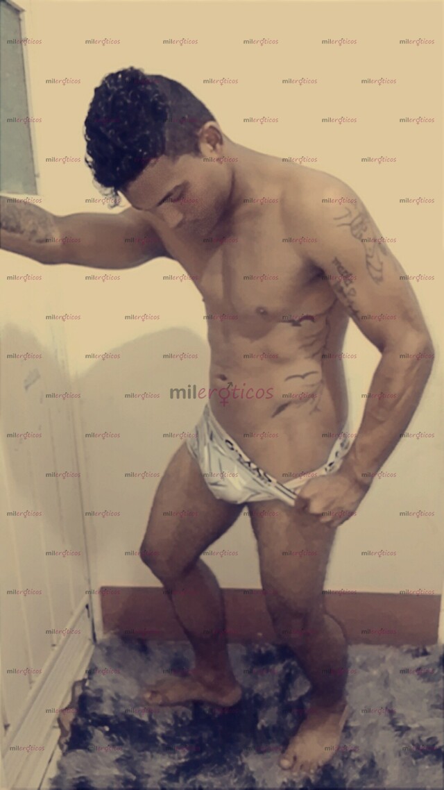 FOTOS DE VENEZOLANO VERGON DE 20 CM CON MUCHA LECHE PA ENTREGARTE VEN LLAMAME Y PRUEBAME