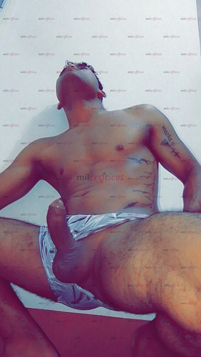 FOTOS DE VENEZOLANO VERGON DE 20 CM CON MUCHA LECHE PA ENTREGARTE VEN LLAMAME Y PRUEBAME