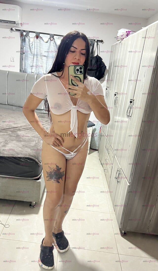 FOTOS DE ESTRAMBÓTICA EXTROVERTIDA DESCOPLICADA NINFÓMANA ADICTA AL BUEN SEXO SALVAJE