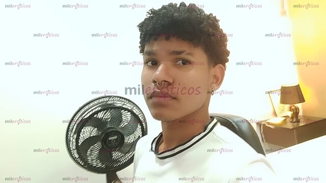 FOTOS DE MORENO CALIENTE SATISFACE TUS NECESIDADES Y FETICHES