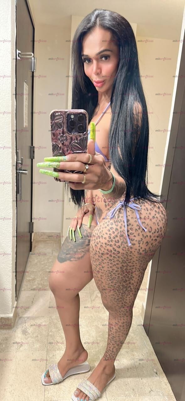 FOTOS DE POR UNICO DIA UN LUJO MUY CERCA DE TI ACTRIZ PORNO DOTADA,LECHOSA Y AGUANTADORA