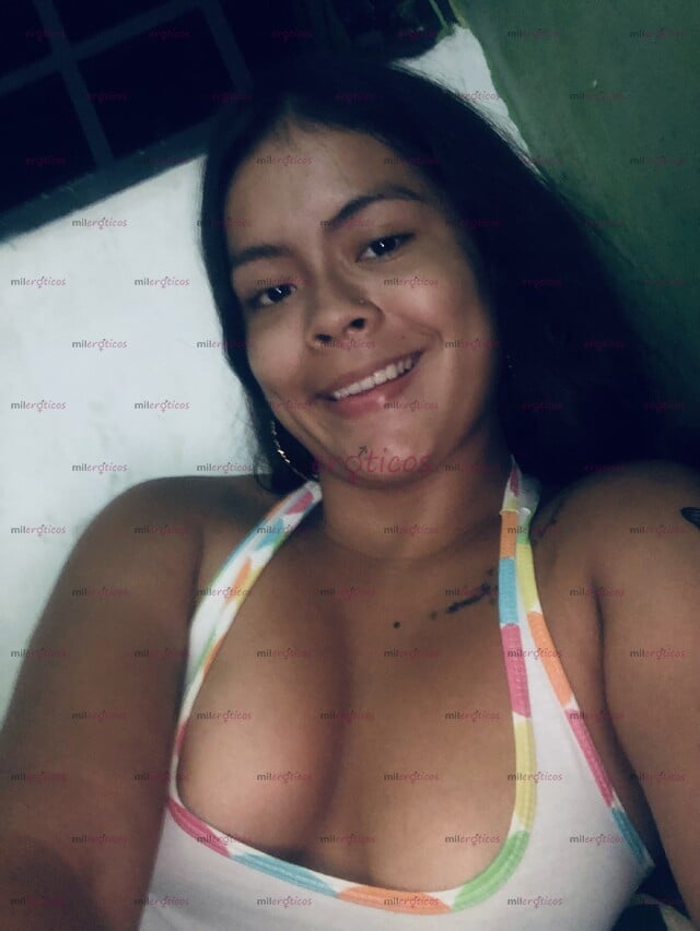FOTOS DE HOLA BIENVENIDOS SOY LINDA MARIA UNA CHICA BAJITA PERO DESEOSA DE CONOCERTE