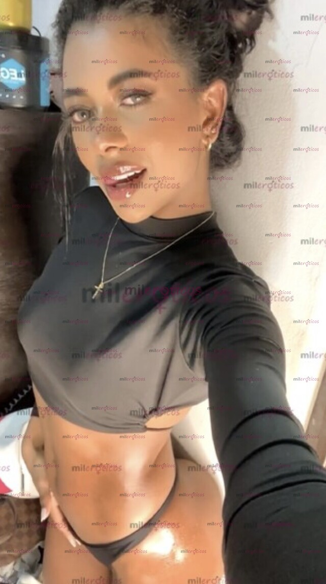 FOTOS DE PAOLA MORENA APASIONADA CON TRATO DE NOVIOS Y ORAL AL NATURAL NEW LOCATION